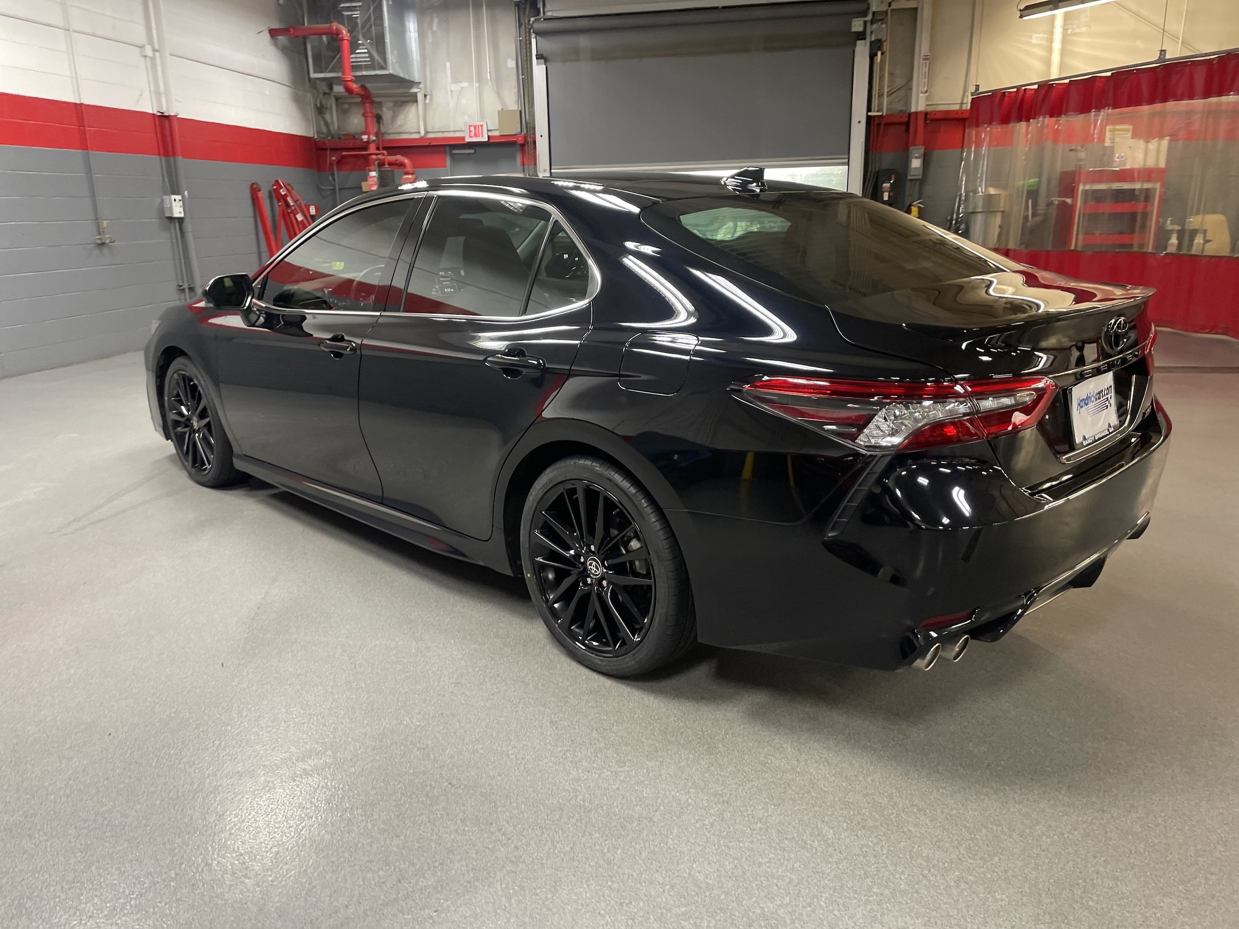 2023 Toyota Camry XSE photo 6