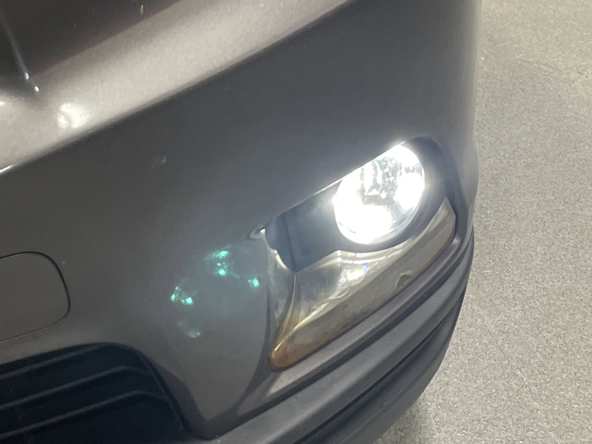 2016 Toyota Highlander Limited photo 2