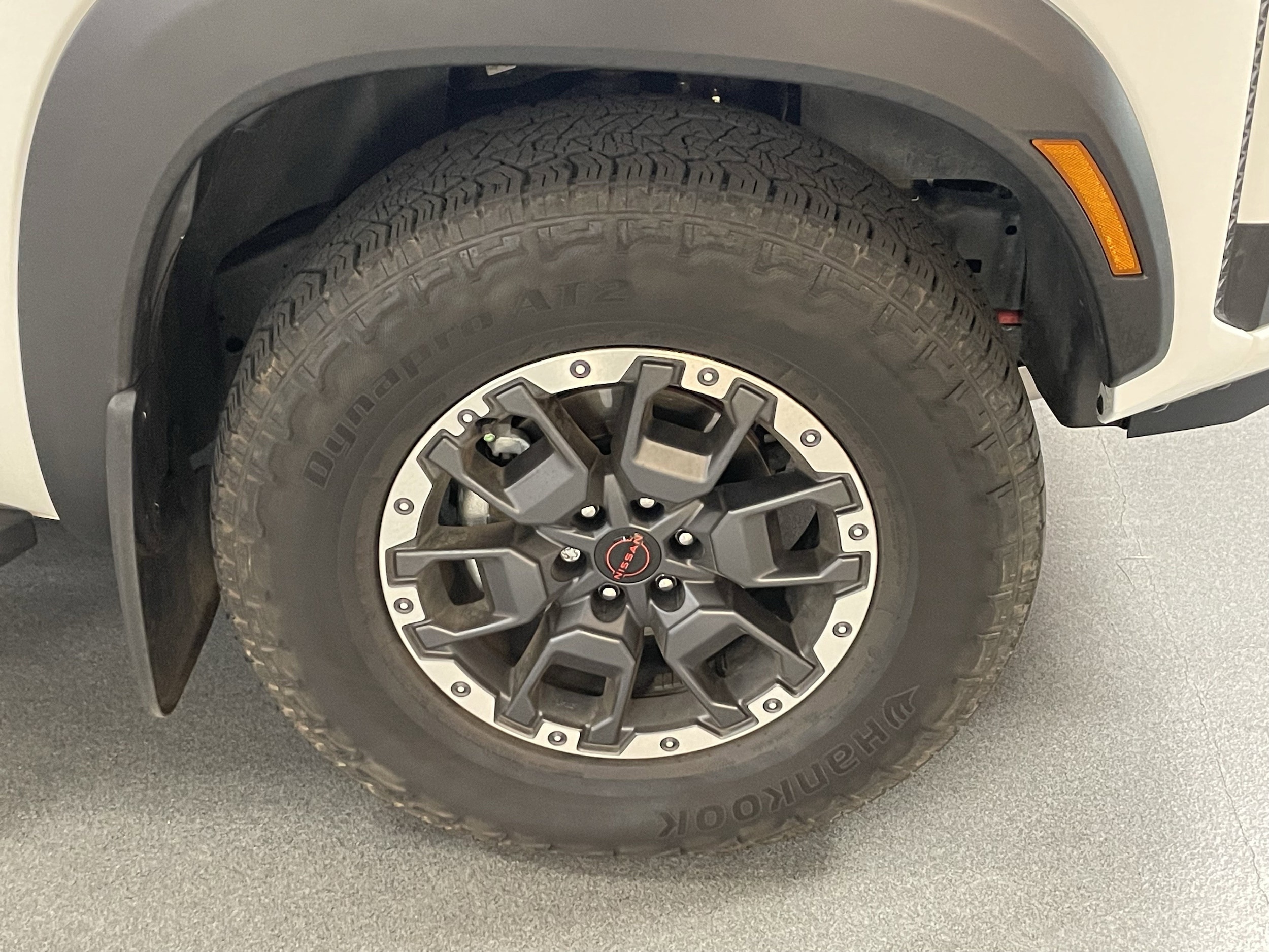 2025 Nissan Frontier PRO-4X photo 5