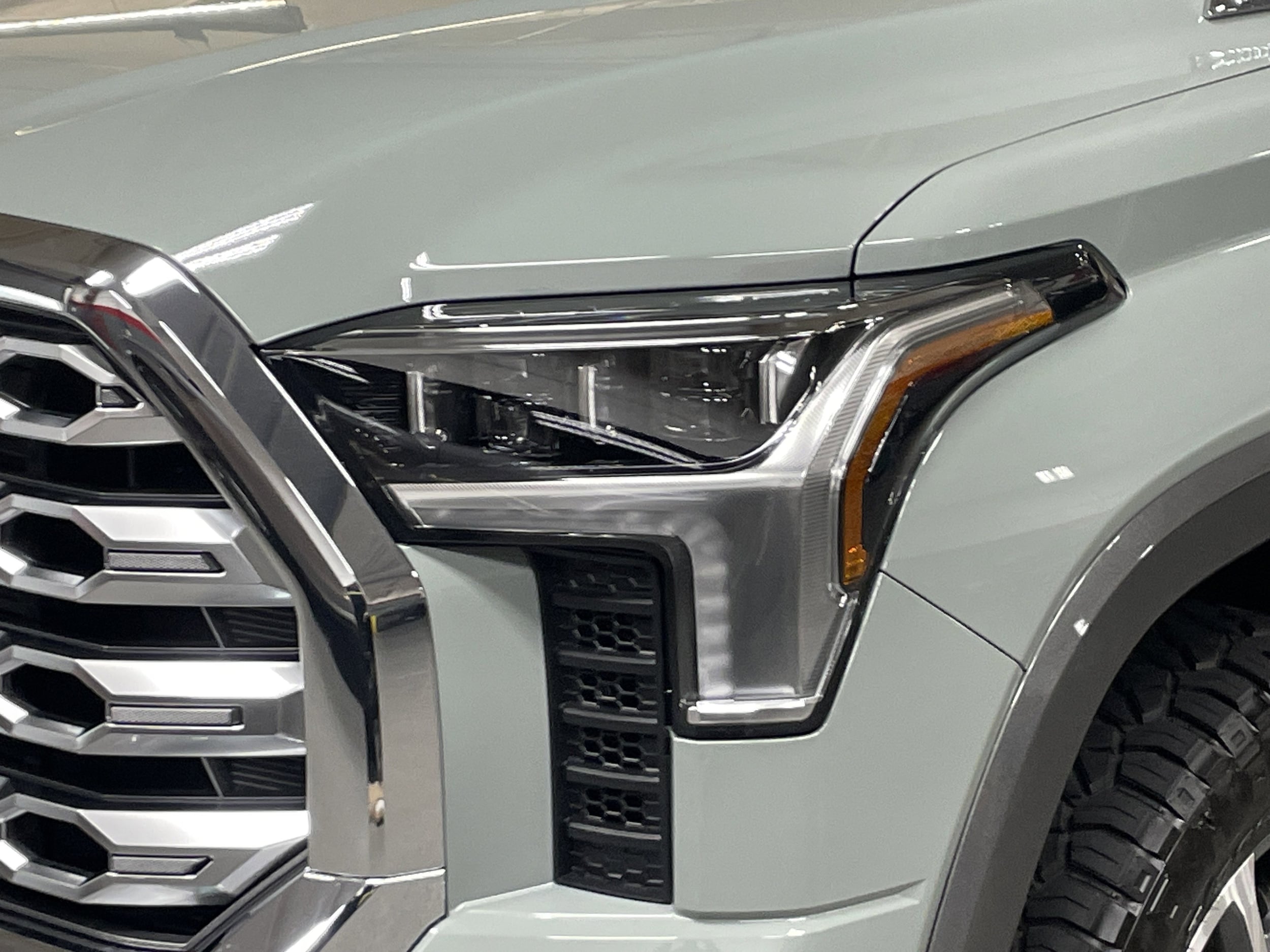 2026 Toyota Tundra 4WD 1794 Edition Hybrid photo 4