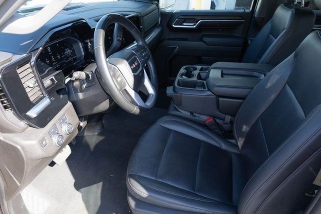 Used 2024 GMC Sierra 1500 SLT Truck Crew Cab