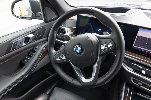 2025 BMW X5 50e - Photo 24