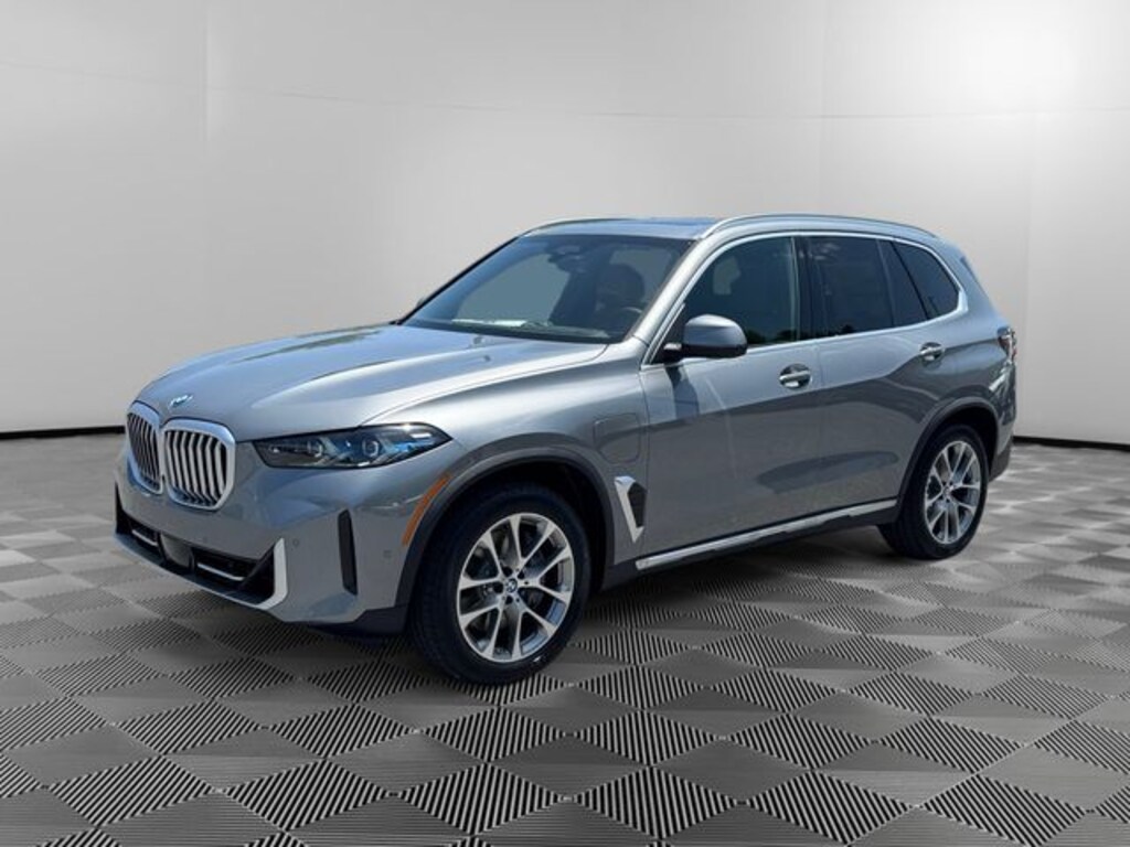 New 2026 BMW X5 xDrive50e SUV
