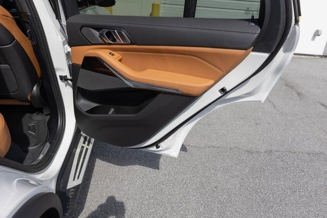 2026 BMW X5 40i - Photo 17