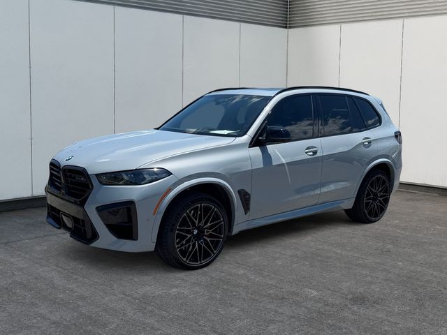 2024 BMW X5 M Competition's photo
