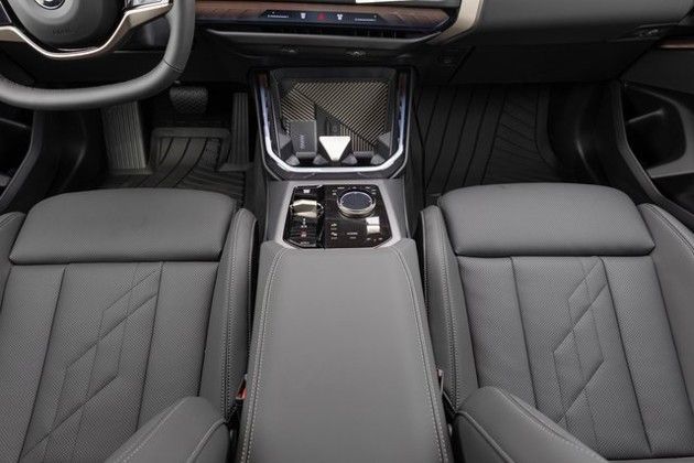 2025 BMW X3 30 - Photo 26