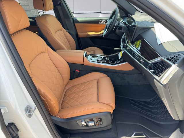 2026 BMW X5 50e - Photo 16