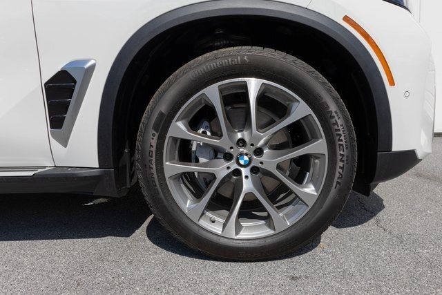 2026 BMW X5 40i - Photo 11