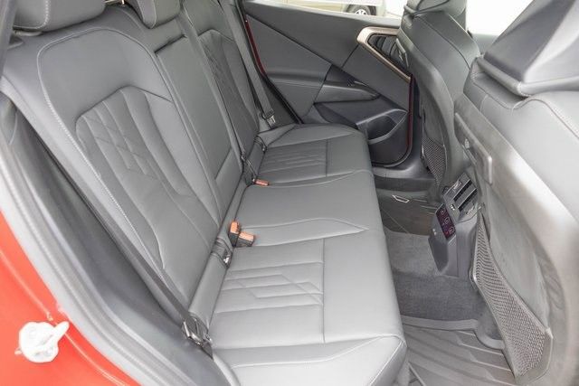 2025 BMW X3 30 - Photo 19