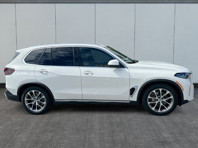 2026 BMW X5 50e - Photo 6