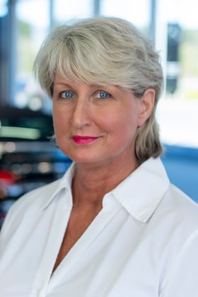 Staff member Belvia Thomas from 5d59f6c71866