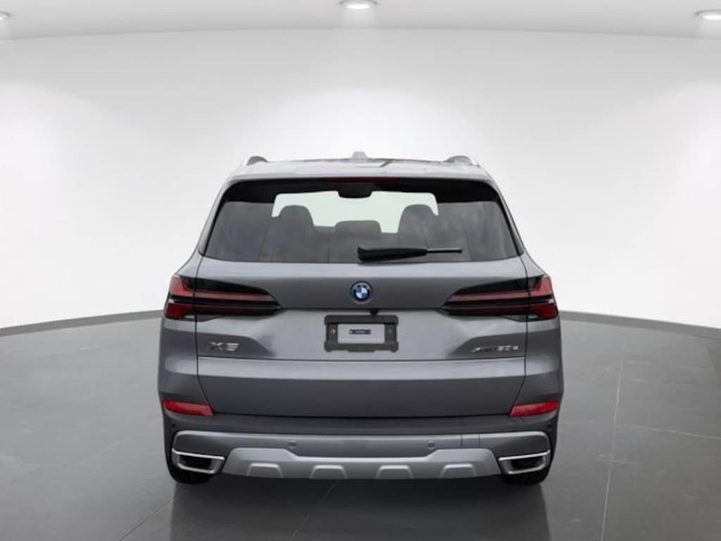 New 2026 BMW X5 xDrive50e SUV