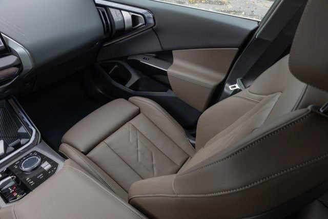 2026 BMW X3 30 - Photo 26