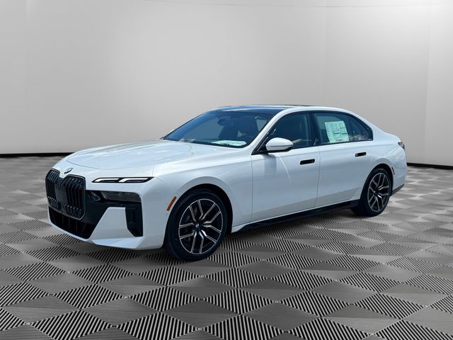 2026 BMW 7 Series 740i xDrive Sedan's photo