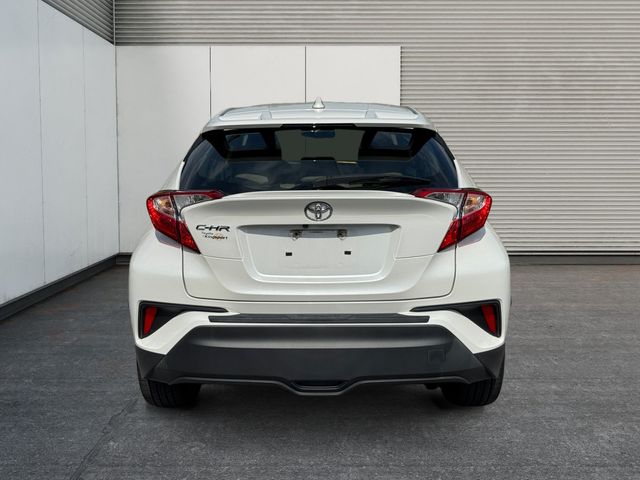 Used 2019 Toyota C-HR XLE SUV