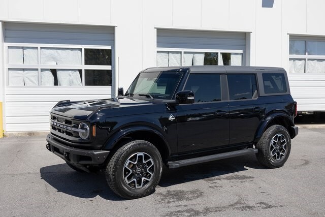 2023 Ford Bronco Outer Banks photo 4