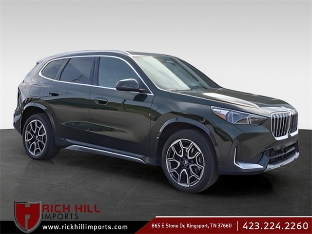 2025 BMW X1 28i's photo