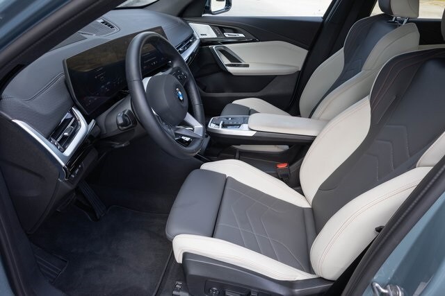 2024 Bmw X2 xDrive28i photo 2