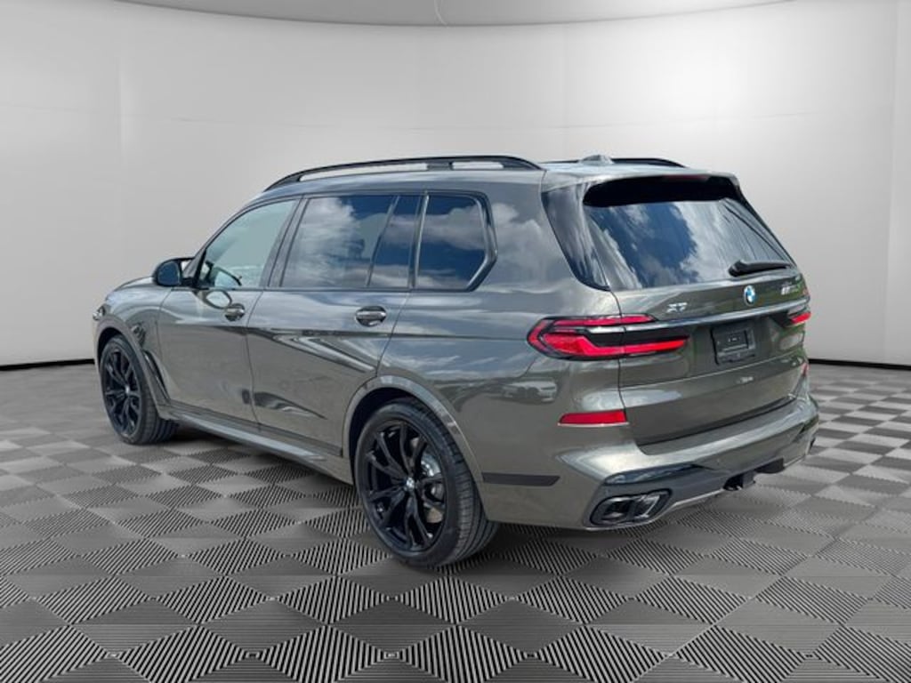 New 2027 BMW X7 M60i SUV
