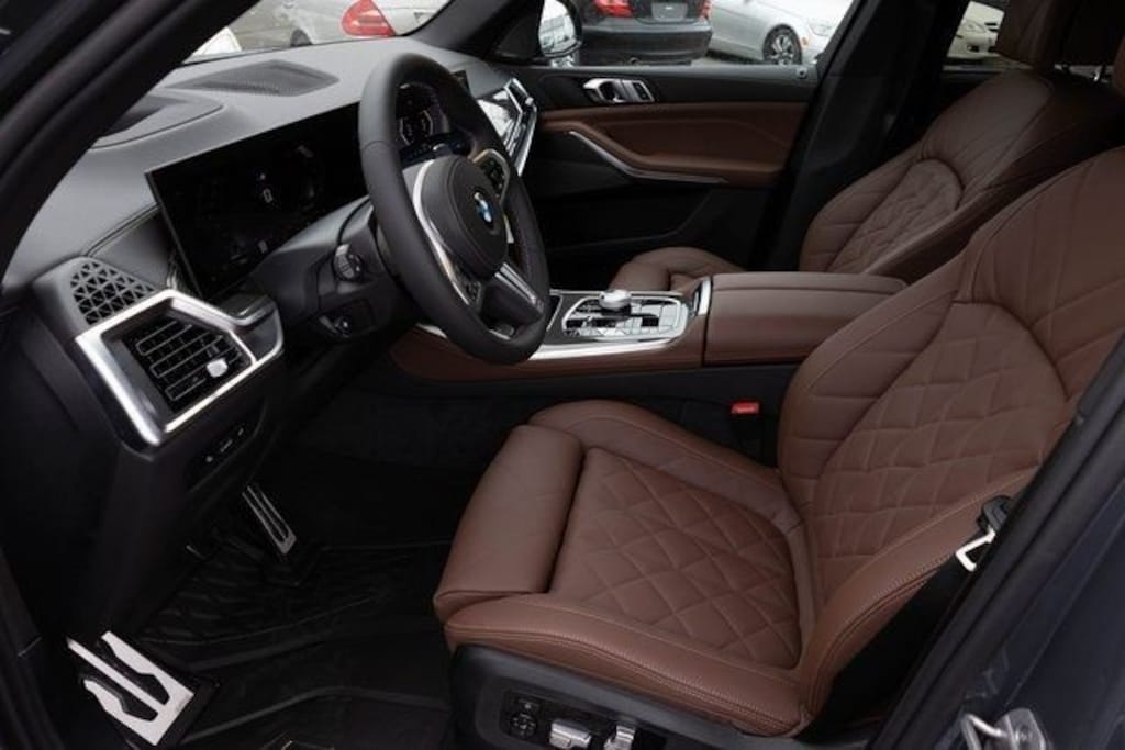 New 2026 BMW X5 M60i SUV