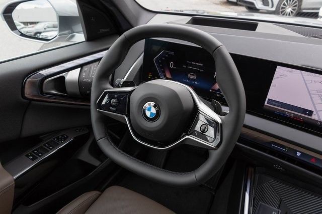 2026 BMW X3 30 - Photo 24