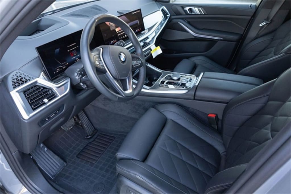 Certified 2025 BMW X5 xDrive40i SUV