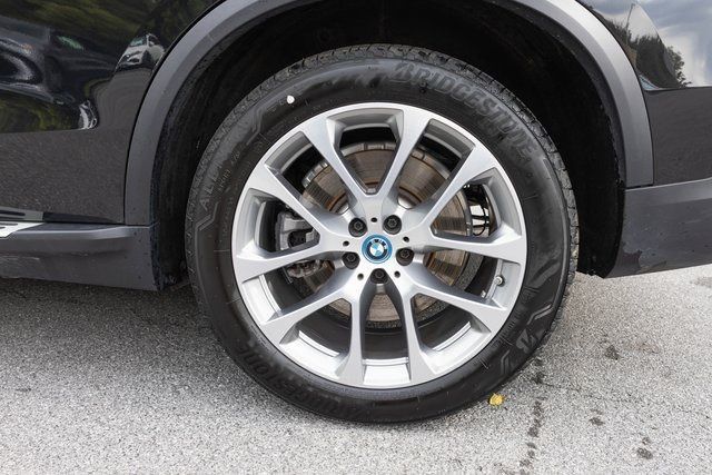 2025 BMW X5 50e - Photo 6