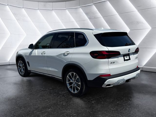 2026 BMW X5 50e - Photo 3