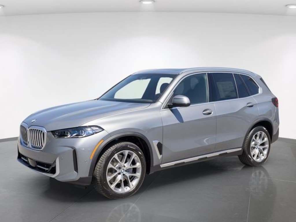 New 2026 BMW X5 xDrive40i SUV