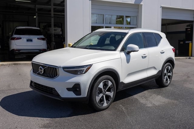 2024 Volvo XC40