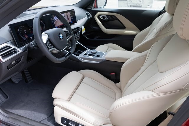2025 Bmw 230i photo 2