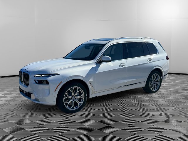 2027 BMW X7