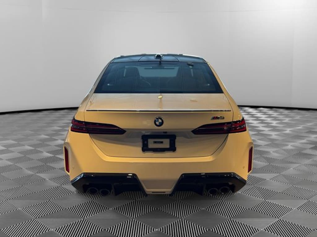 New 2027 BMW M5 Base Sedan
