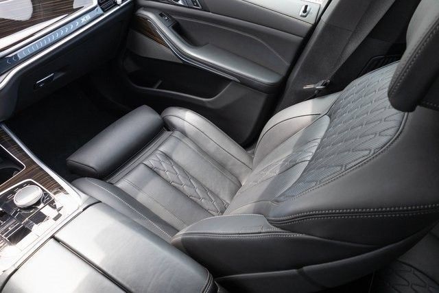 2025 BMW X5 50e - Photo 27