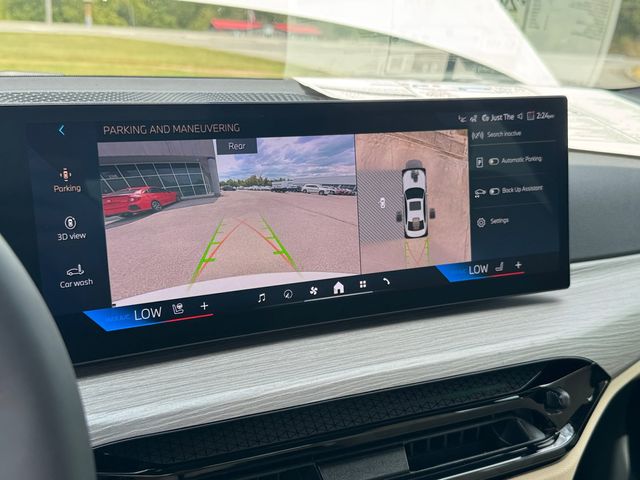 2026 BMW 3 Series 330i - Photo 25