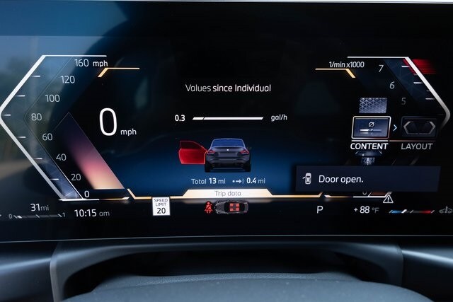 2025 Bmw 230i 230i xDrive photo 3