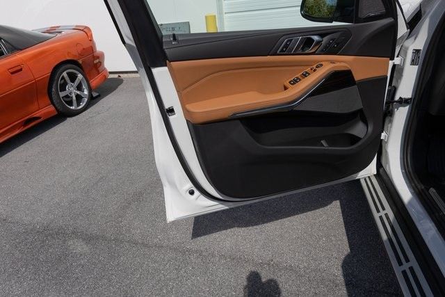 2026 BMW X5 40i - Photo 14