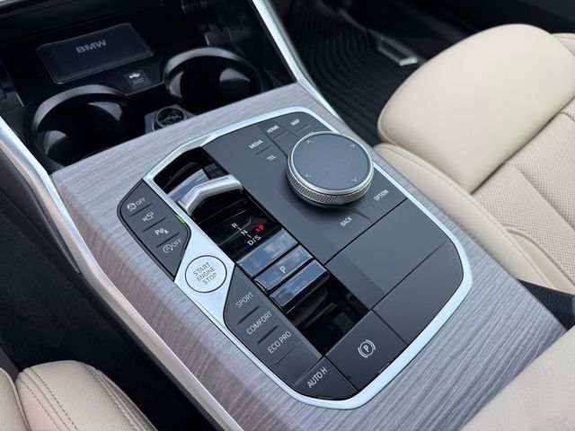 2026 BMW 3 Series 330i - Photo 22