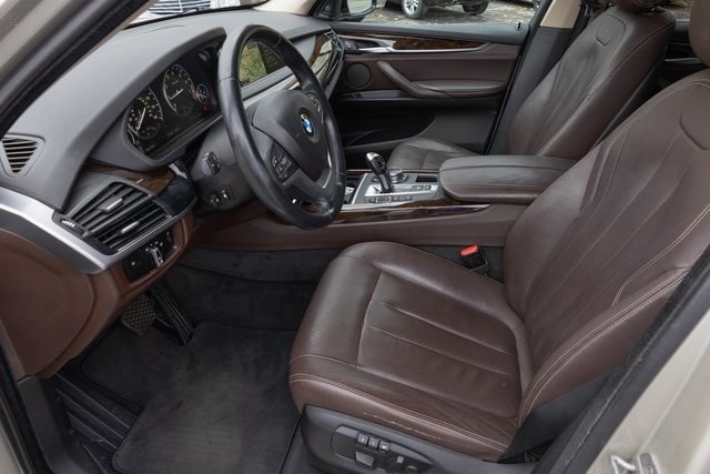 Used 2015 BMW X5 xDrive35i with VIN 5UXKR0C55F0K60407 for sale in Kingsport, TN