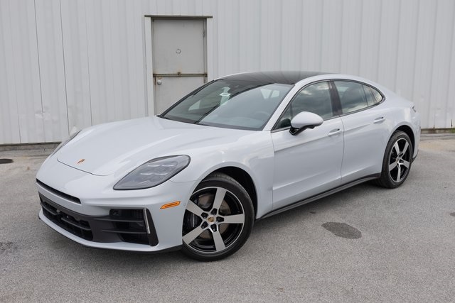 New 2025 Porsche Panamera 4 Hatchback