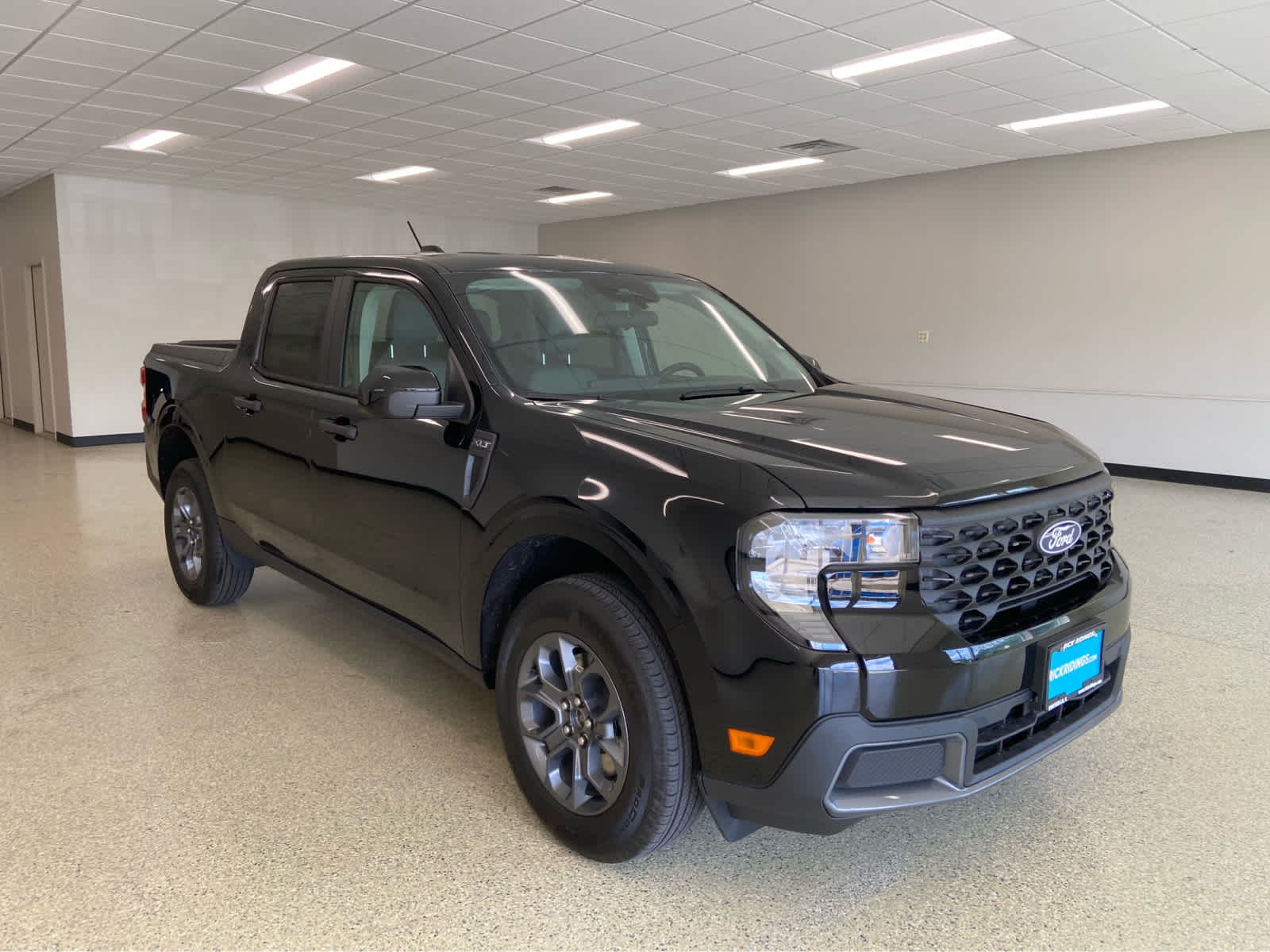 2025 Ford Maverick XLT photo 3