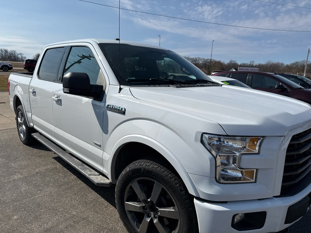 Used 2017 Ford F-150 XLT 4WD Supercrew 5.5 Box 4WD SuperCrew 5.5 Box