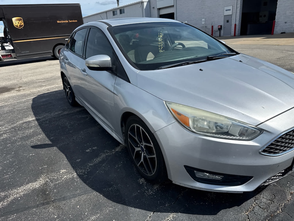 Used 2015 Ford Focus SE Sdn