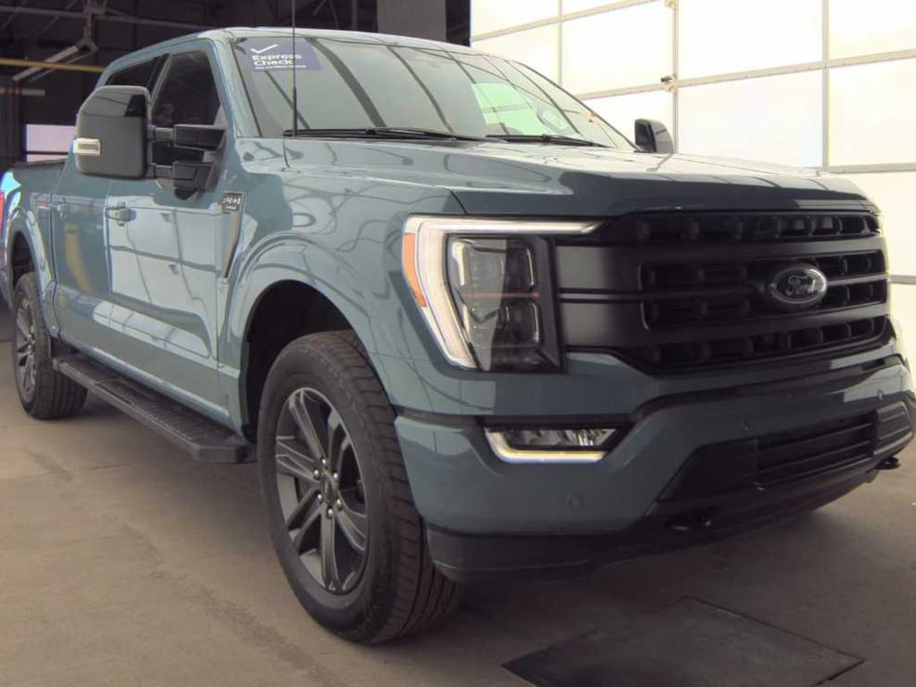 Used 2023 Ford F-150 Lariat 4WD Supercrew 5.5 Box 4WD SuperCrew 5.5 Box