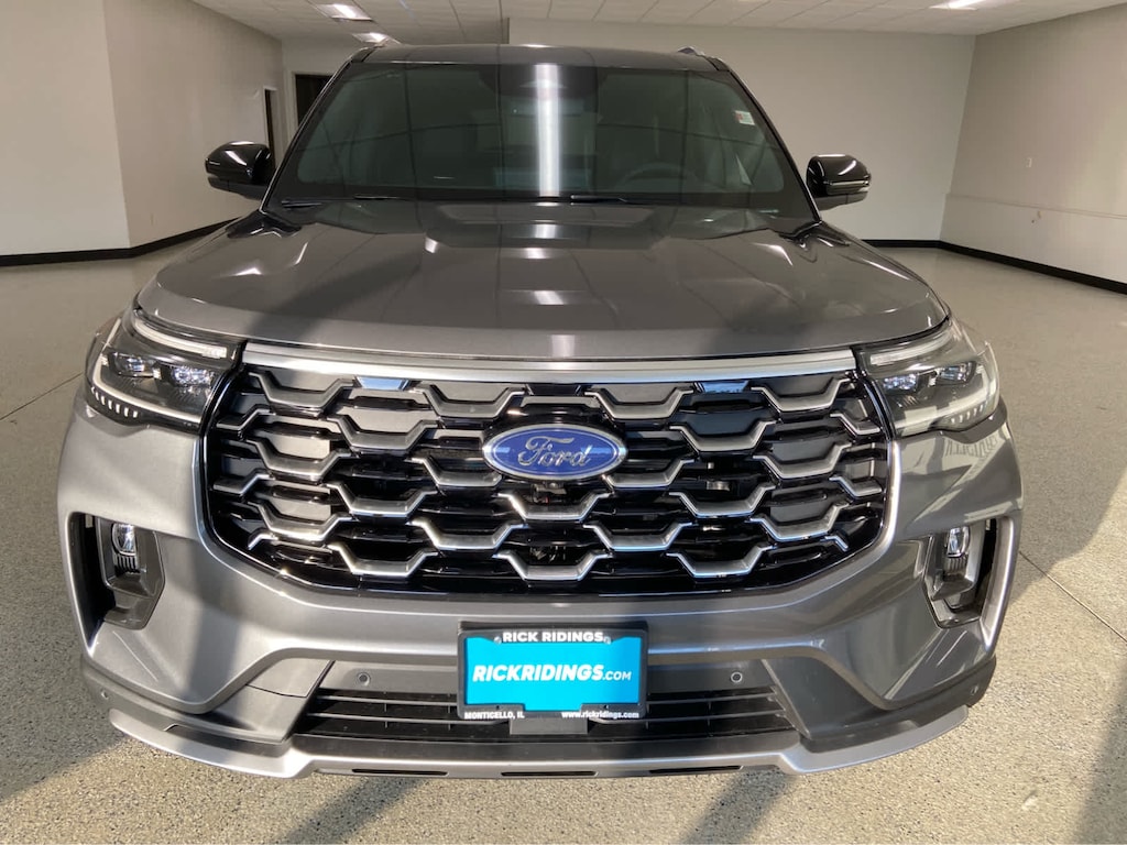 New 2026 Ford Explorer Platinum 4WD