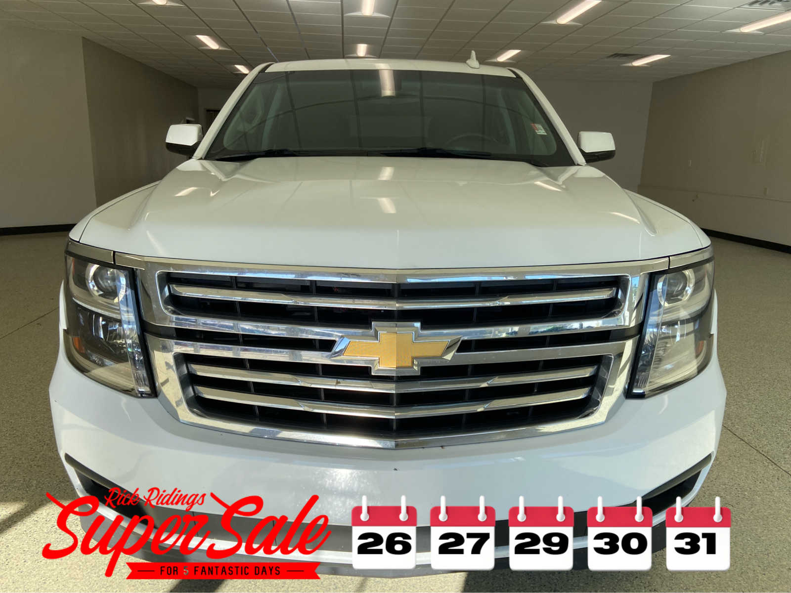 Used 2019 Chevrolet Tahoe LS with VIN 1GNSKAKC8KR328546 for sale in Monticello, IL