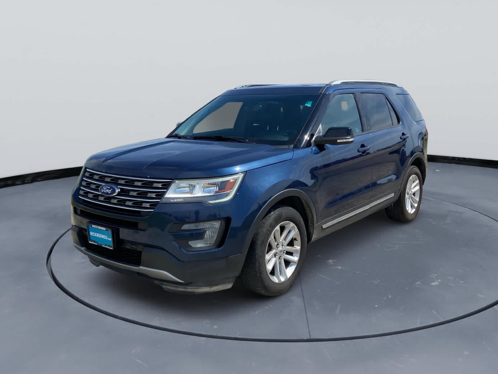 2016 Ford Explorer XLT FWD's photo