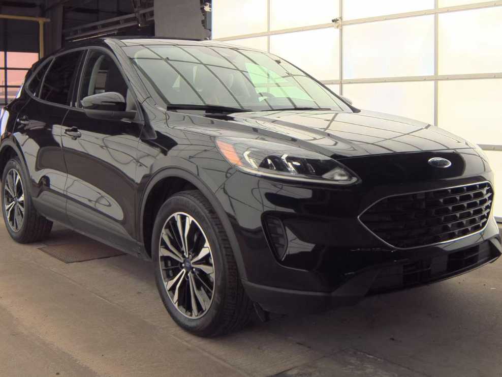 2022 Ford Escape SE photo 4