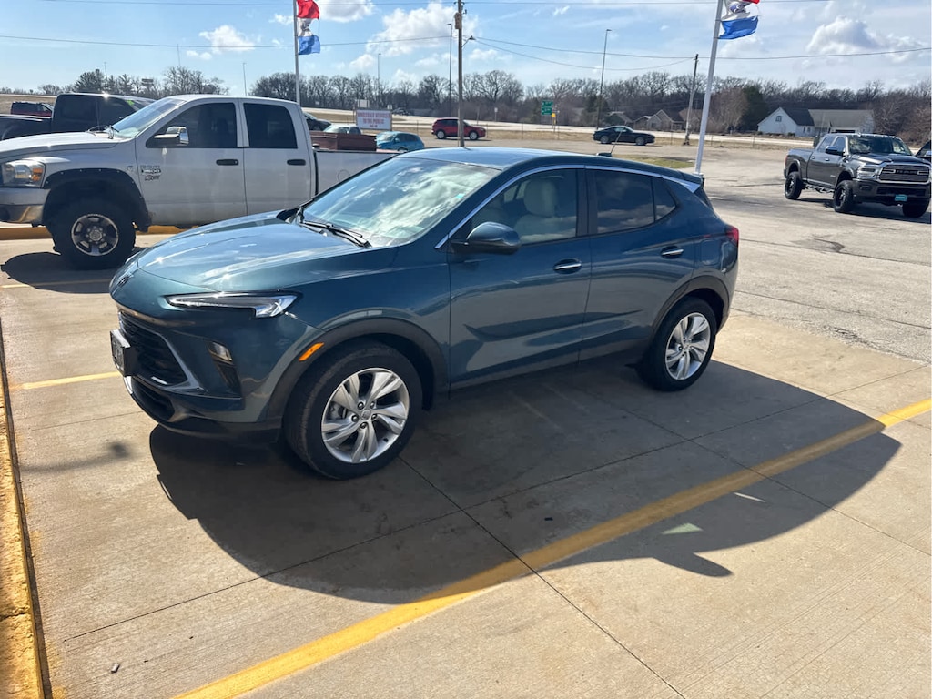 Used 2024 Buick Encore GX Preferred FWD