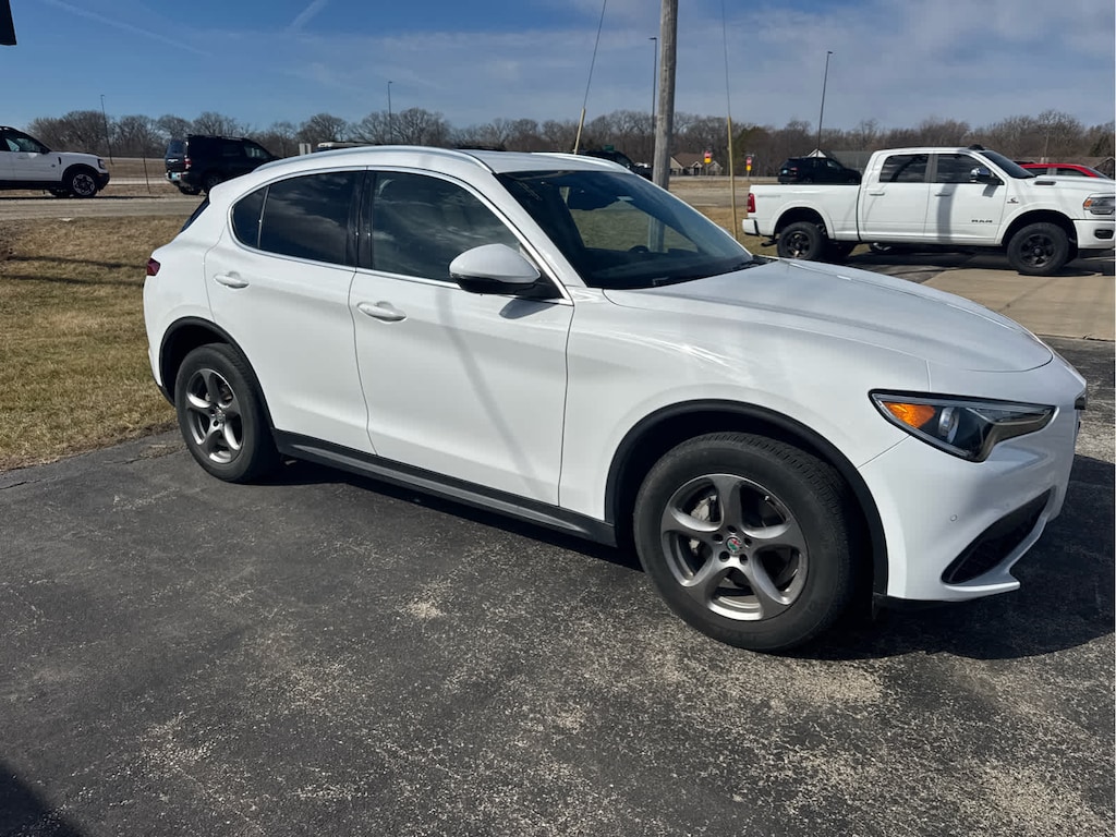 Used 2021 Alfa Romeo Stelvio AWD